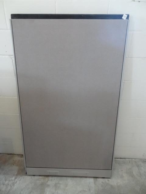 lot 155 image: 36 x 60 cubicle panels. Qty 3...