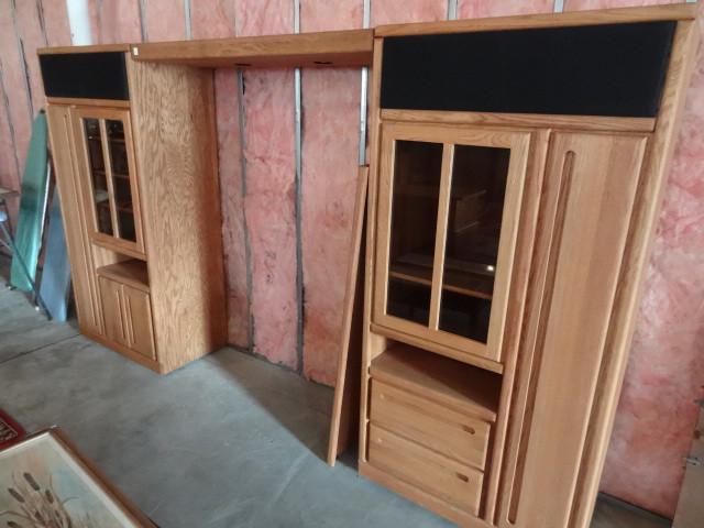 lot 24 image: Wood entertainment center. Side pie...