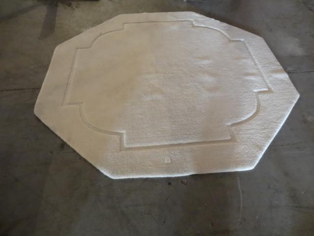 lot 55 image: 72" area rug. JcPenney home. 1...
