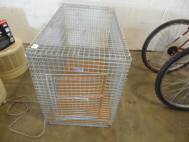 lot 66 image: 36 x 20 x 26 metal dog kennel....