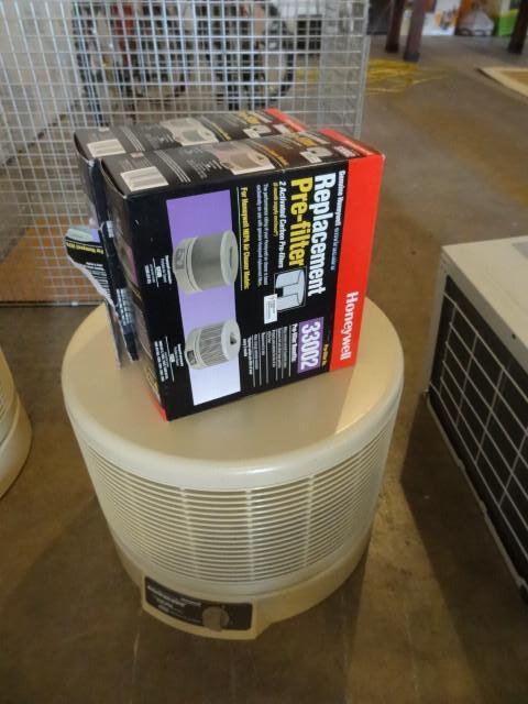 lot 68 image: Honeywell enviracaire true hepa fil...