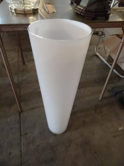 lot 83 image: 28" tall glass floor vase...