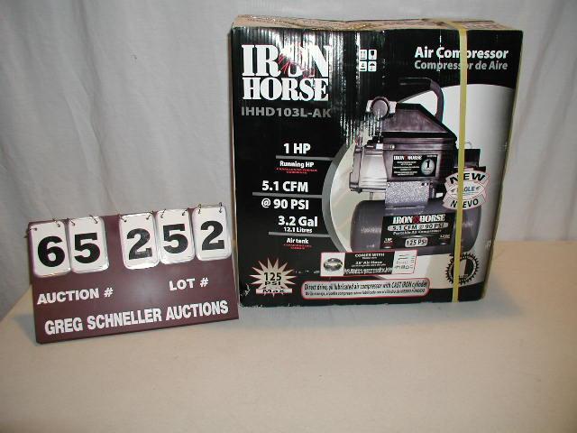 Iron Horse Air compressor, 1 hp, 3....