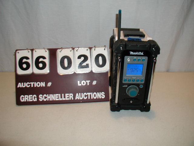 Makita job site radio, white, with ...