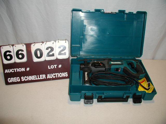 Makita 1&quot D-handle rotary hamm...