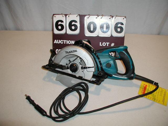 Makita 7-14&quot hypoid saw, 15 a...