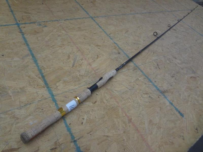 Like New Mr. Walleye Gary Roach Sup...