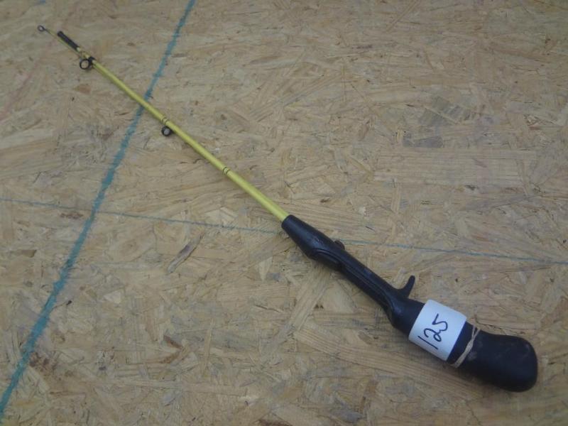 Vintage 2-Piece Casting Rod...