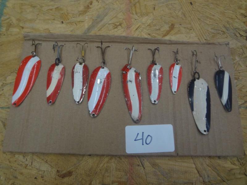 (9) Spoon Lures...