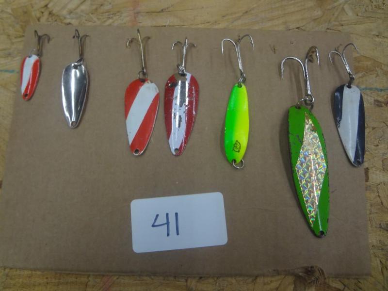 (7) Spoon Lures...