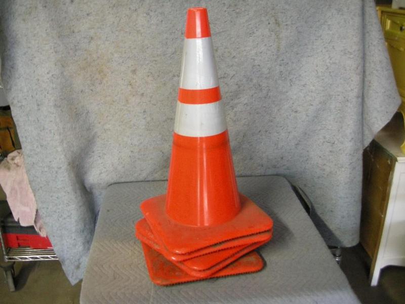lot 139 image: 5 large orange cones...