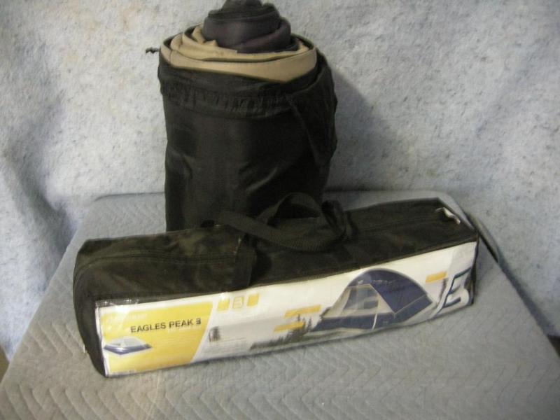 lot 142 image: Eagles Peak 3 9 x 7 dome 3 perso...