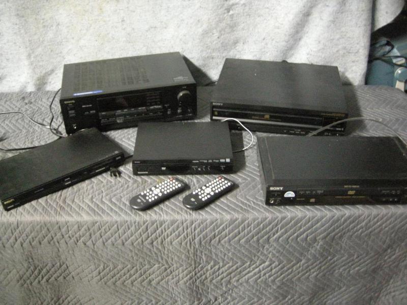 lot 71 image: Group of home electronics including...