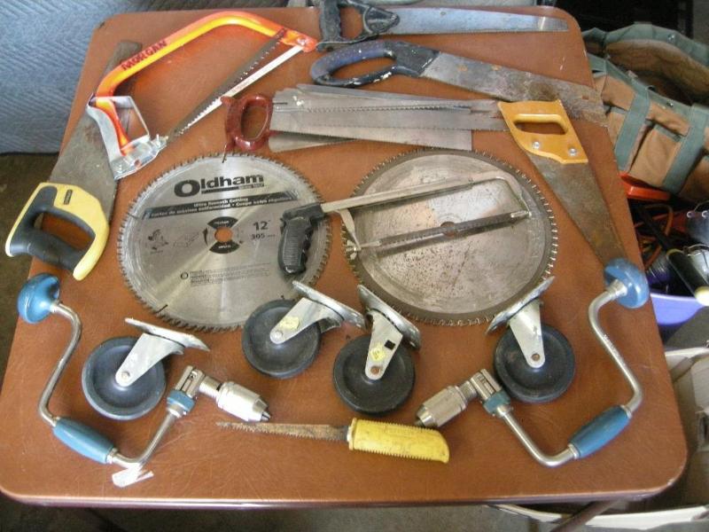 lot 77 image: Tool group saws, 2 Trutest 1253TT&...