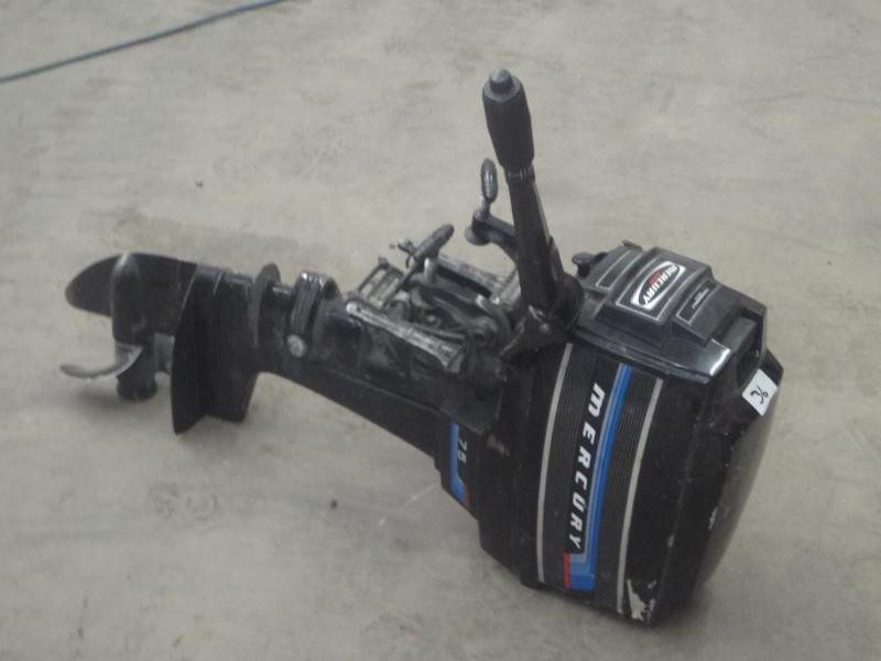 Mercury 7.5HP Outboard Motor...