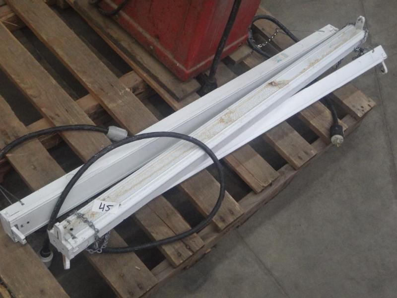 (3) 48&quot Single Bulb Flourescen...