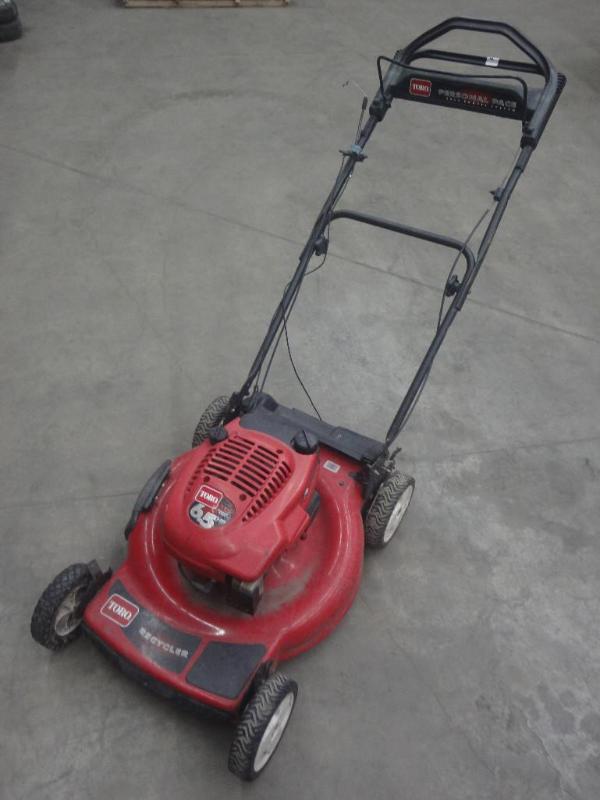 Toro Personal Pace 6.5HP 21&quot M...