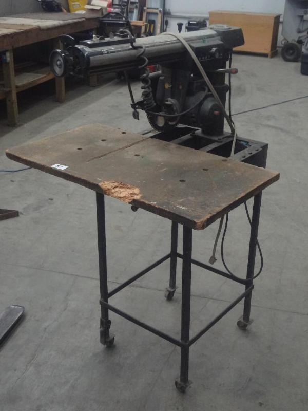 Craftsman Radial Arm Saw With Stand...