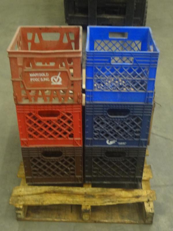 Lot Of (6) Plastic Milk Crates...