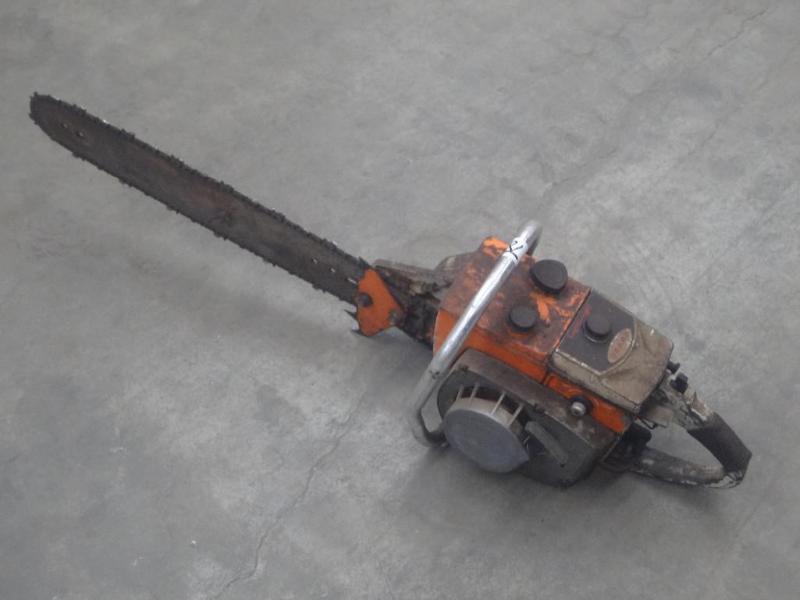 Sears Lightweight Chainsaw, Running...