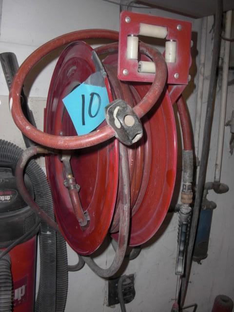 2 Hose Reels for AIR HOSE.. Separat...