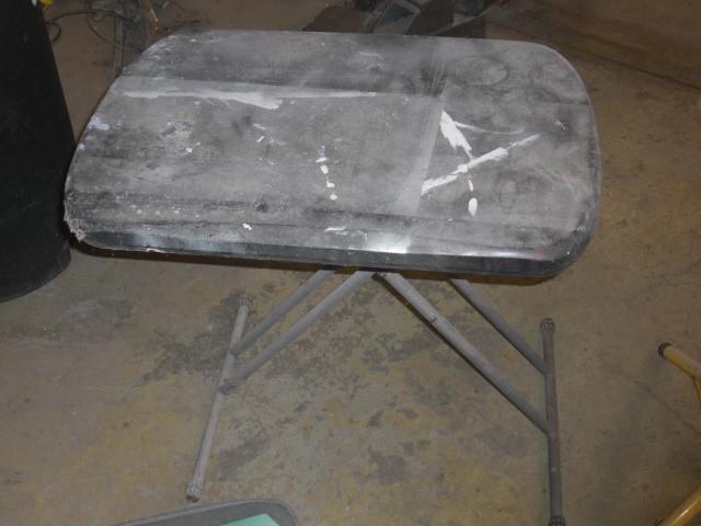 Folding Work table  CAR MATS  Tor...