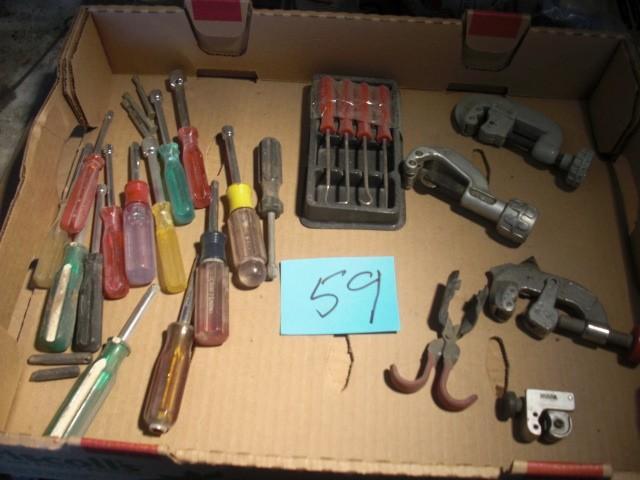 Socket screw drivers, Awls, Pipe cu...