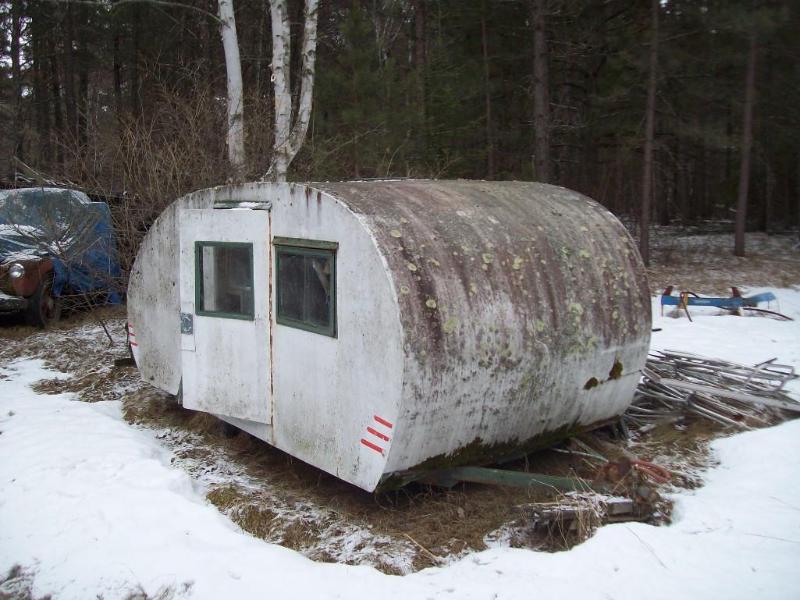 15 Camper Trailer -Needs work -Par...