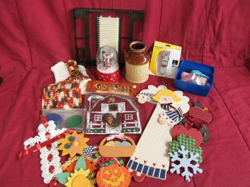 lot 107 image: Angel Wall Decor, Jug, Towel and po...