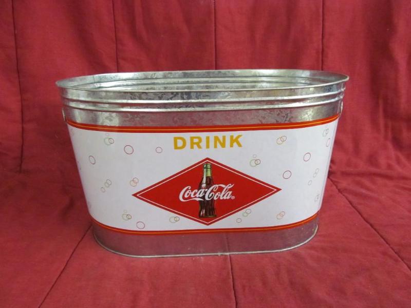 lot 131 image: Galvanized Coca Cola Tub 10" x...