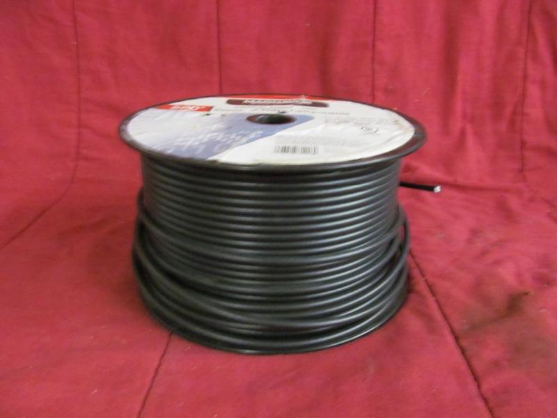 lot 14 image: Magnivox&nbspCoalxail Wire RG6 nea...