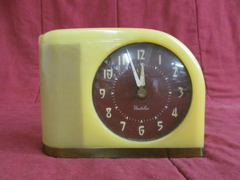 lot 183 image: Vintage Alarm Clock - Westclox ...