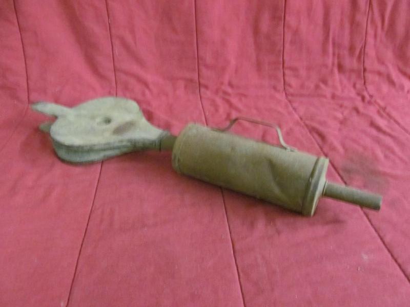 lot 215 image: Vintage Plant or Insect Fogger - Ma...