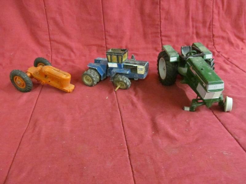 lot 220 image: 3 Tractors - White American, Ford, ...