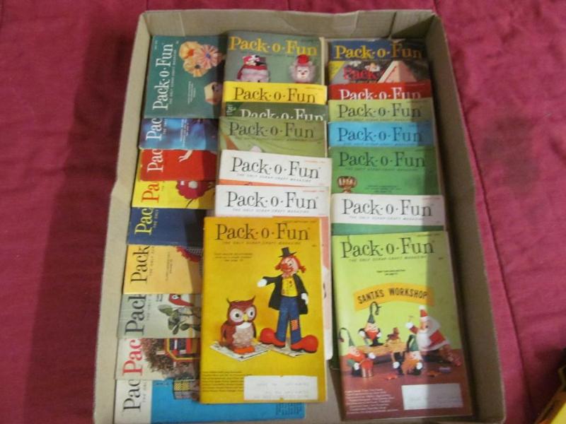 lot 224 image: Pack-O-Fun Magazines...
