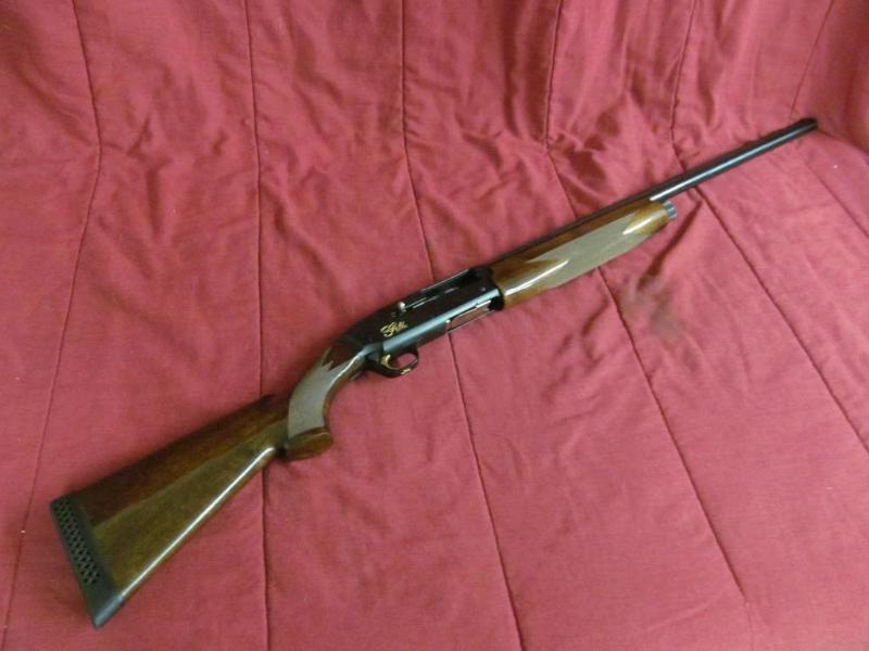 lot 4 image: Browing&nbspGold Hunter 12 gauge&n...