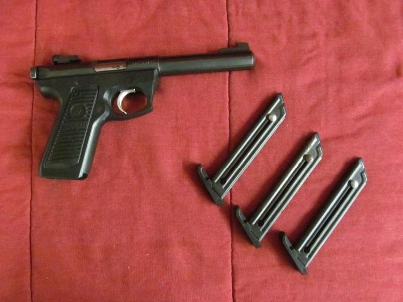 lot 5 image: Ruger 2245 semi auto Pistol with 3...