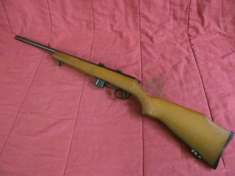 lot 7 image: Marlin Model 917B&nbsp17 caliber, ...