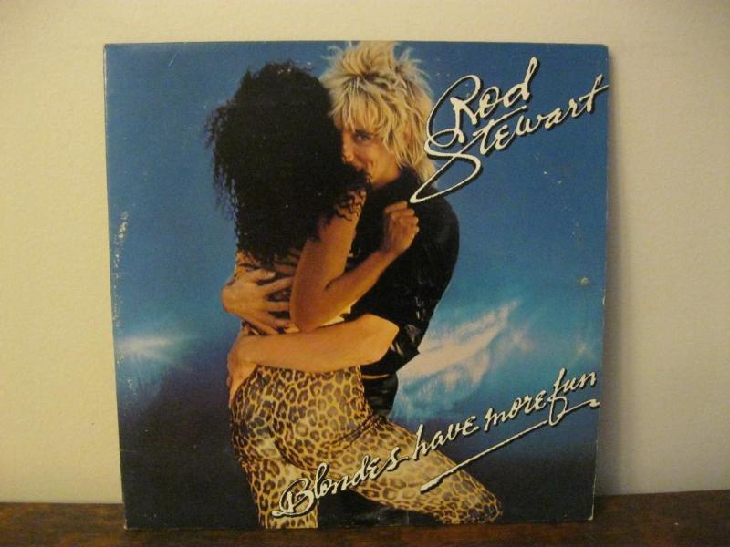lot 140 image: Rod Stewart Blondes Have More Fun R...