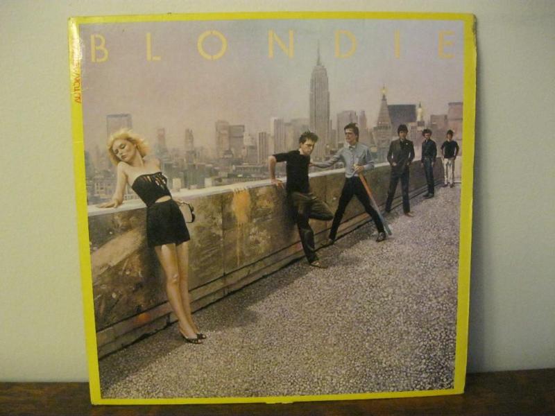 lot 147 image: Blondie Record Good Condition...