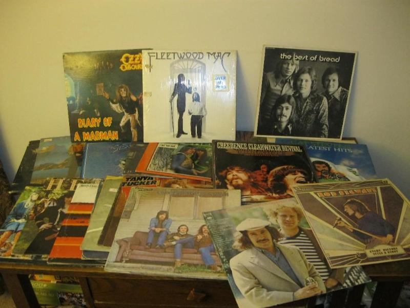 lot 155 image: Lot Of Various Records Good Titles ...