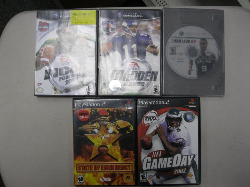 lot 168 image: Misc. System Game Lot...