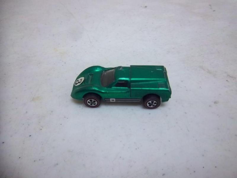 lot 17 image: Vintage 1960s Hot Wheels Redline F...