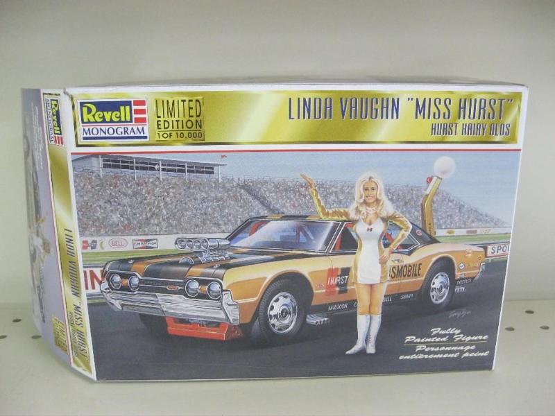 lot 29 image: Hurst Model Car Kit Missing Miss Hu...