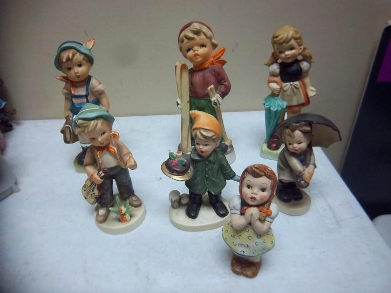 lot 48 image: Lot Of Children Figurines - Japanes...