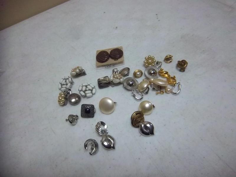 lot 81 image: Earring Lot Some Clip On Some Vinta...