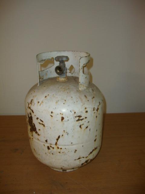 lot 102 image: LP Propane Tank, old valve...