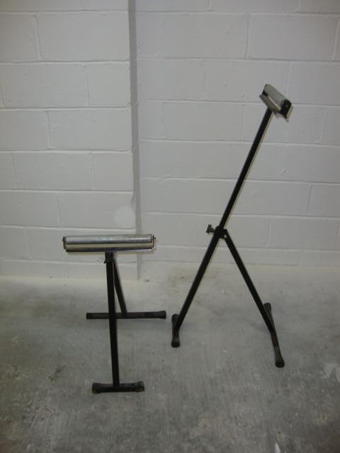 lot 40 image: Roller Sawhorses, lot of 2, 25in-45...