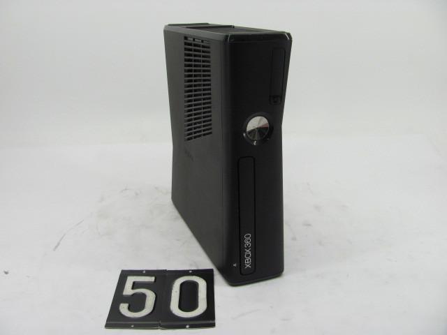 Xbox 360 slim. This unit is tested ...
