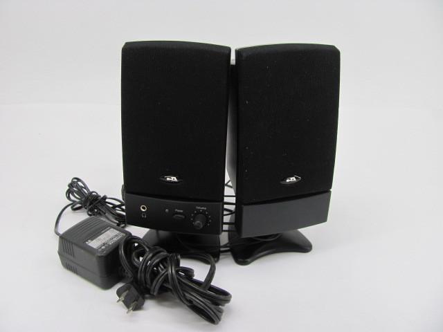 Pair of desktop speakers. Tested an...